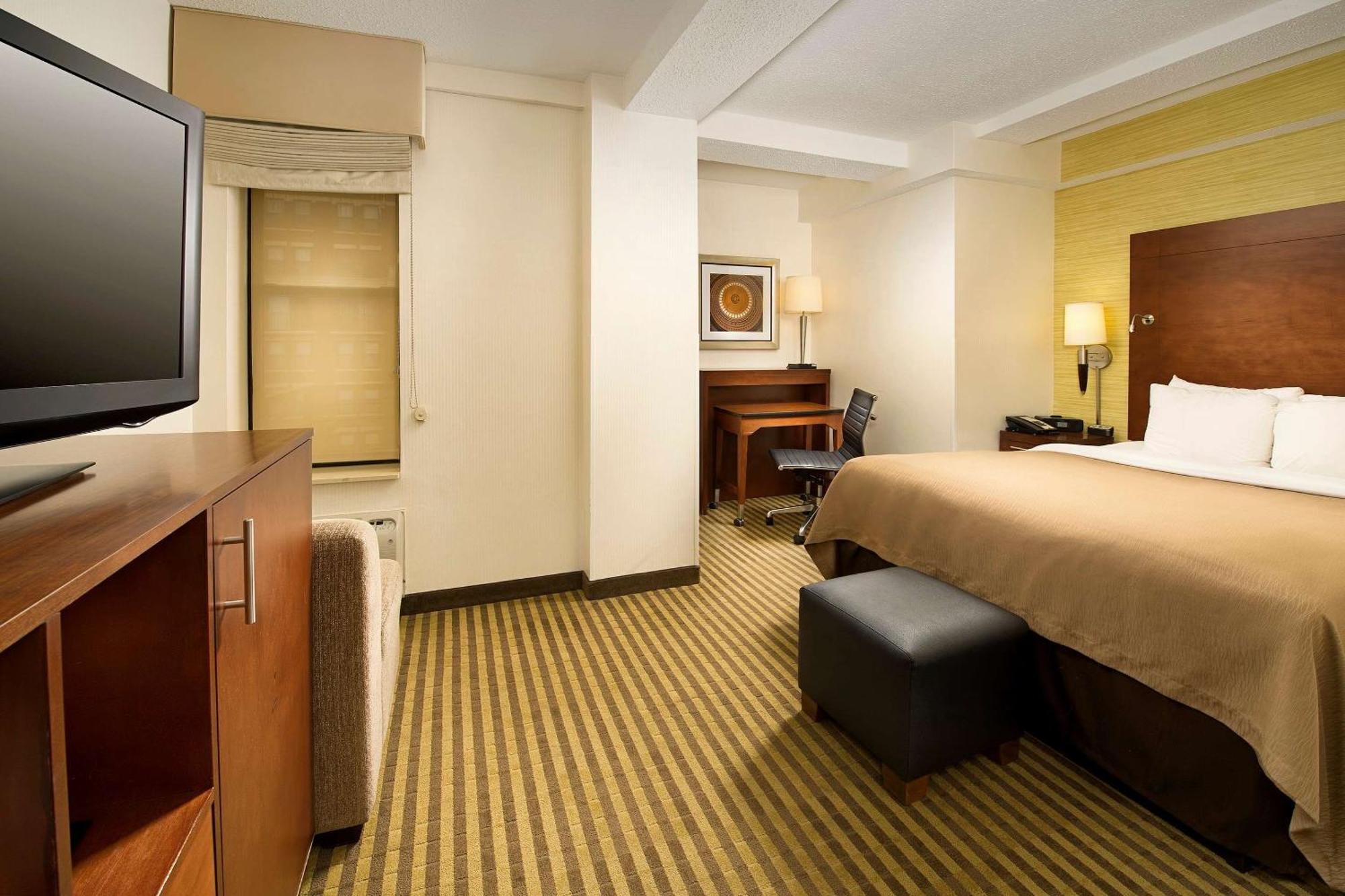 Inn Comfort Downtown Dc-convention Center 2*