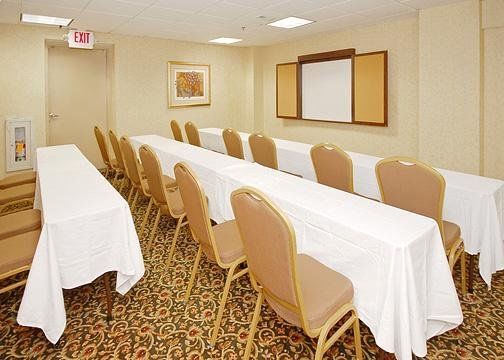 Inn Comfort Downtown Dc-convention Center 2*